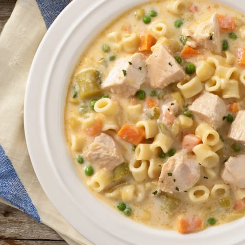 Chicken Pot Pie Pasta Soup